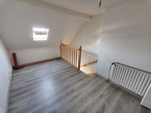 CALAIS-Maison 2 chambres-50m²